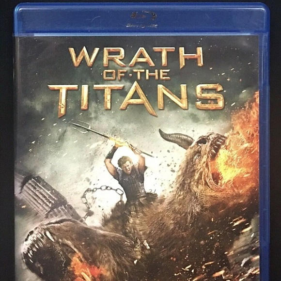 Wrath of the Titans Blu-ray / DVD 2 Disc Set Both Discs In MINT Condition 2012 - Picture 2 of 13